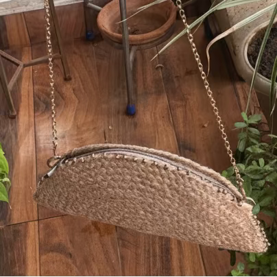 Jute Half Moon Daisy Clutch Bag | Multicolor | 11x5
