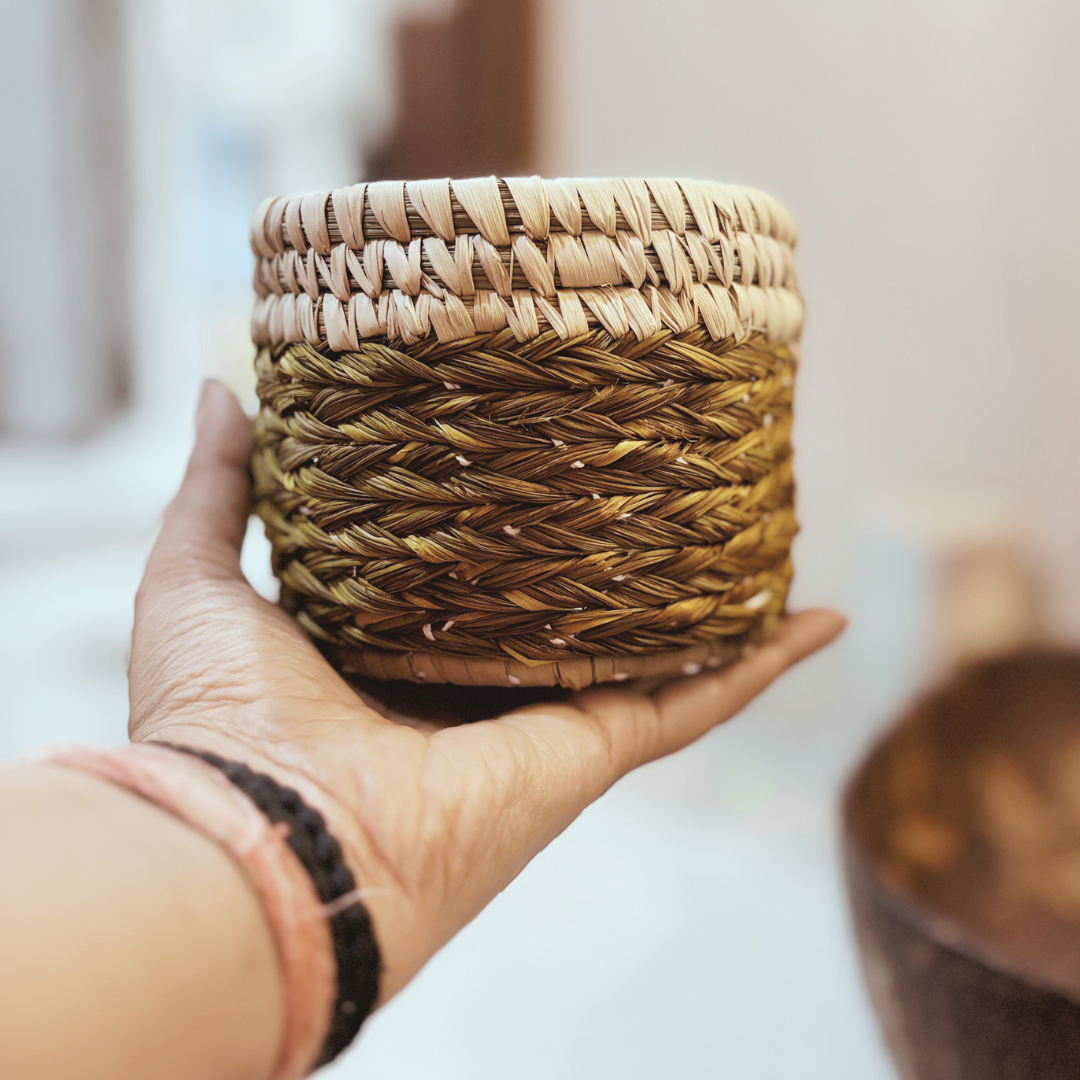 Handwoven Natural Fiber Desk Planter-4"