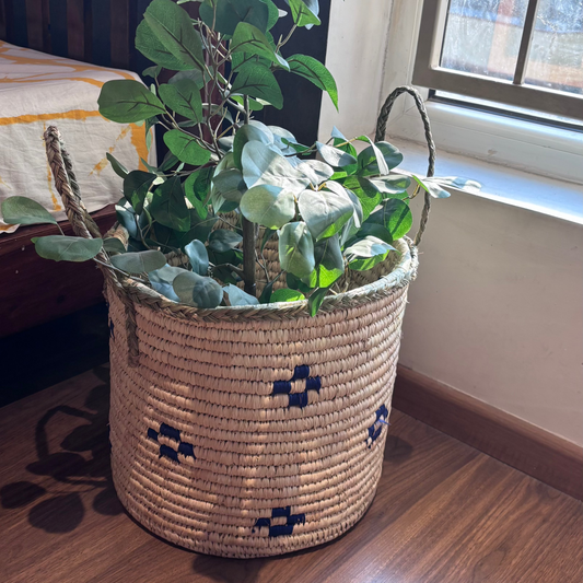 Natural Fiber Basket With Handle