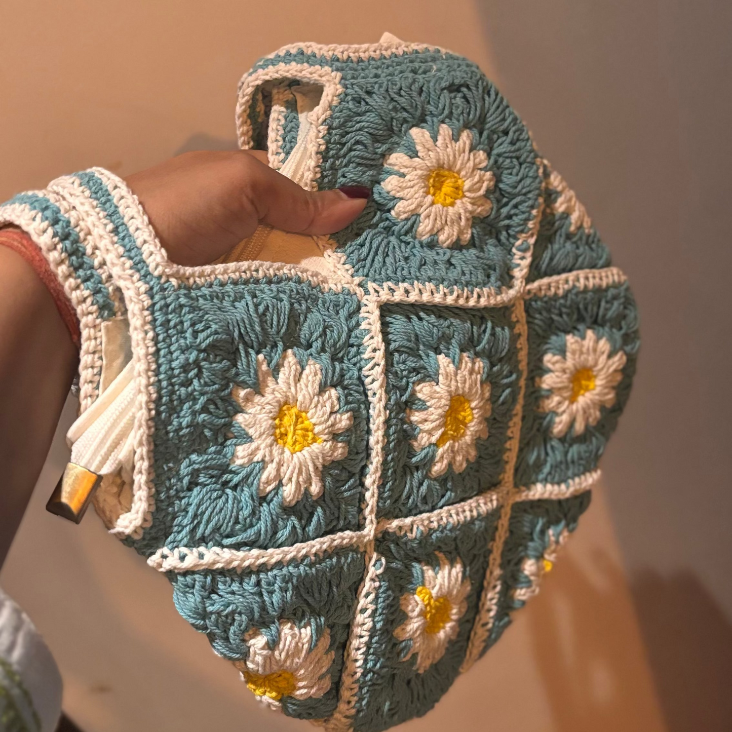 Handwoven Crochet Daisy Flower Tote Bag| Teal| 10 inch