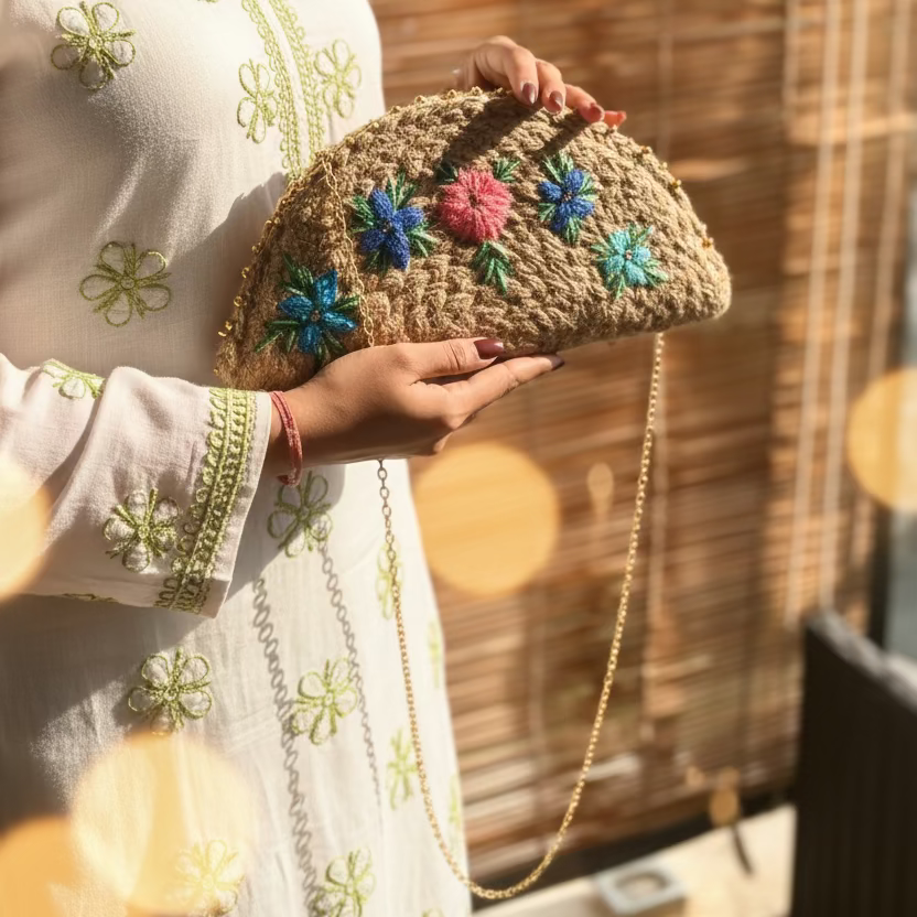 Jute Half Moon Daisy Clutch Bag | Style 2| 11x5