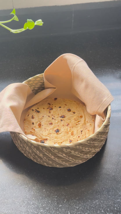 Handwoven Sabai Grass Round Box