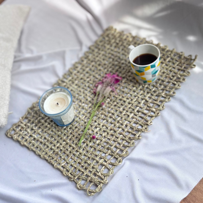 Handmade Sabai Grass Set Of 2 Mesh Placemat- Natural