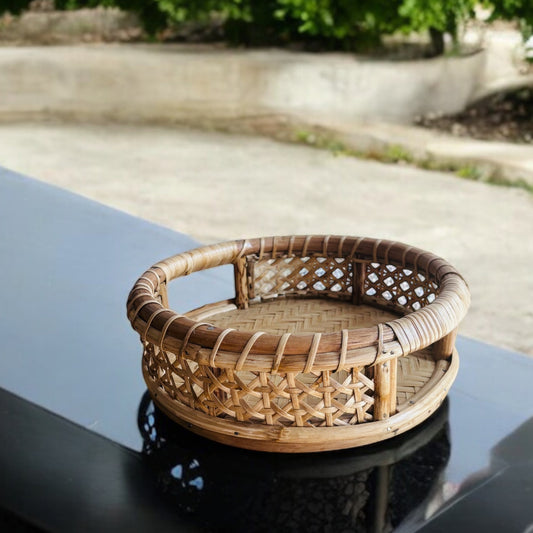 Cane Round Tray 9"x3"
