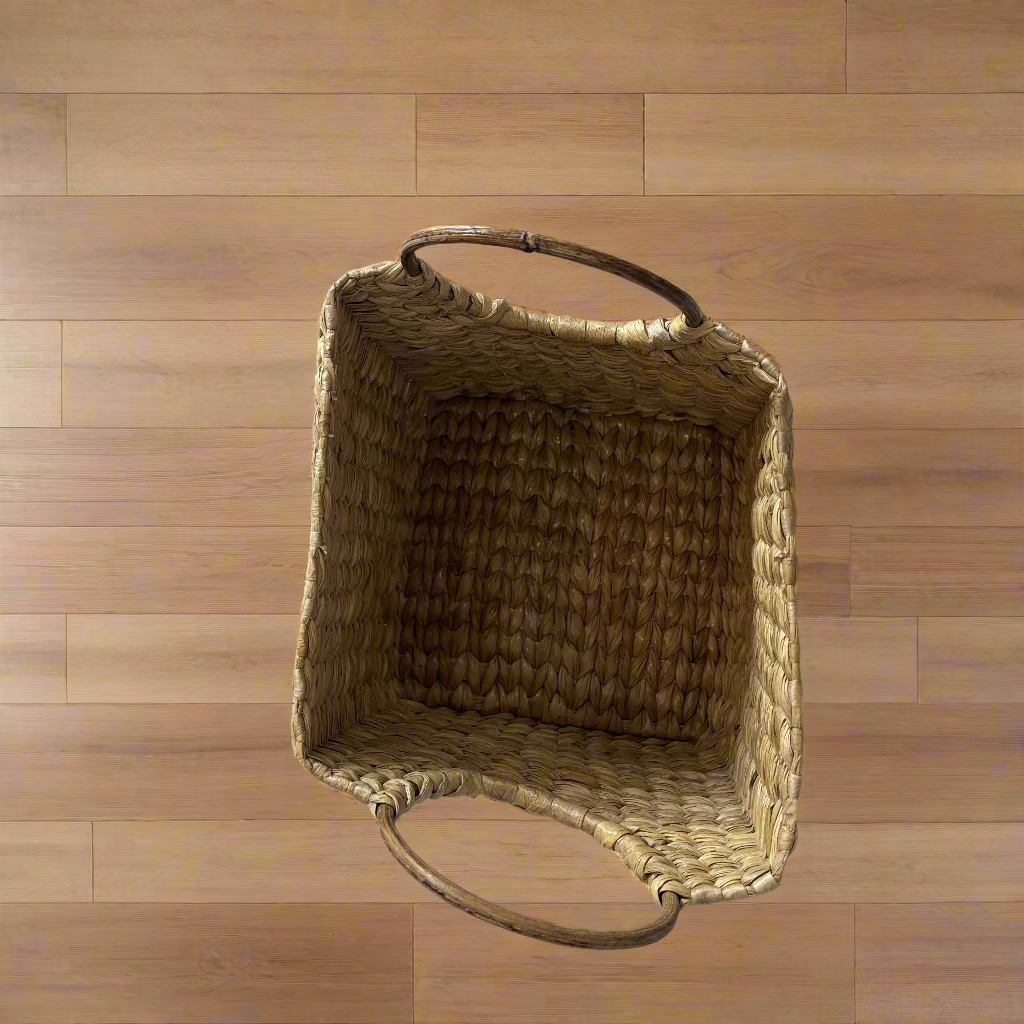 Seagrass Basket with Cane Handle 8"