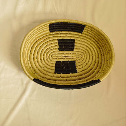 Handwoven Natural Fiber Cream Organizer